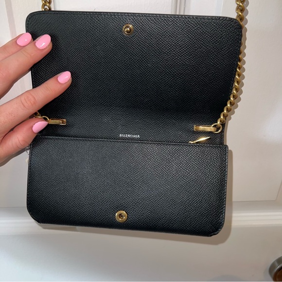 Balenciaga Wallet on Chain - Picture 3 of 12